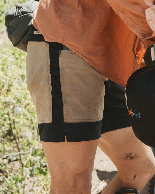 7Incher Field Shorts Mens Faded Navy/Tan